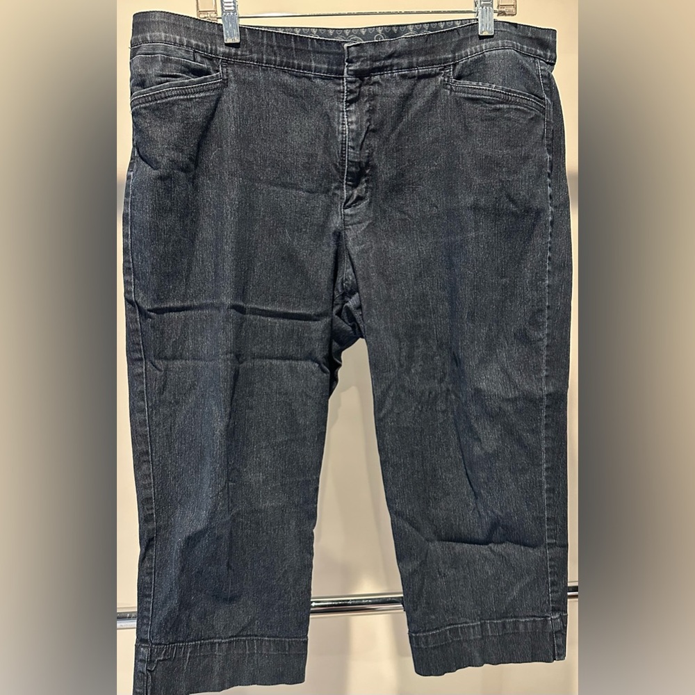 Maureen size 16 missy pants